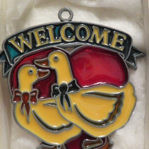 Vintage - Welcome Duck Suncatcher - Picture 1 of 2